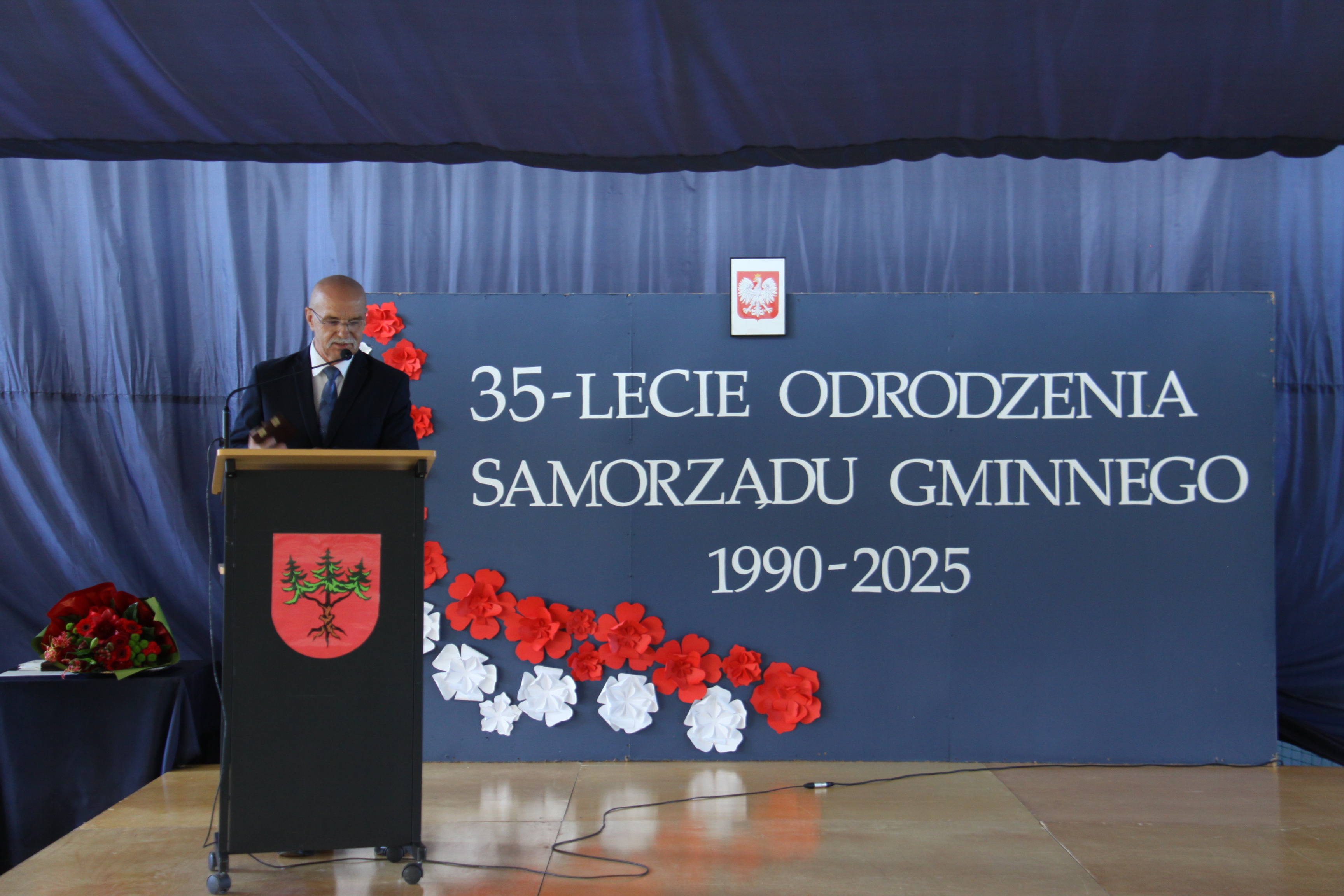 Zdjęcie poglądowe - kliknij aby zobaczyć galerię zdjęć 35 lecie Samorządu Terytorialnego