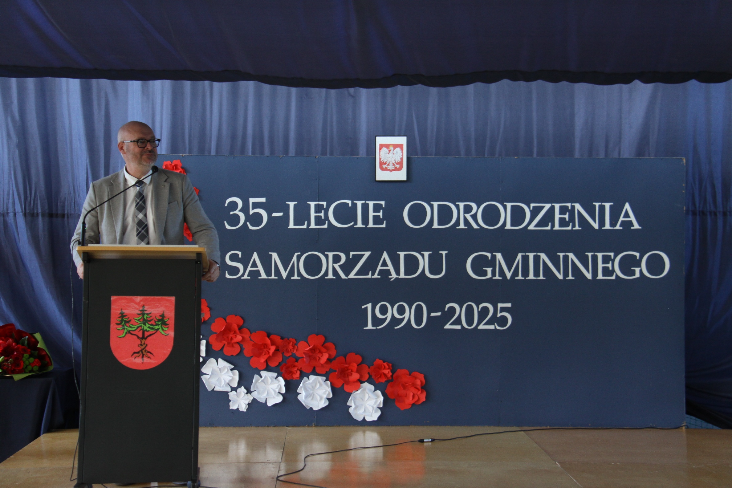 Zdjęcie poglądowe - kliknij aby zobaczyć galerię zdjęć 35 lecie Samorządu Terytorialnego